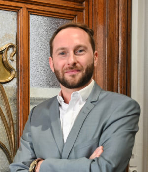 LOÏC METZINGER